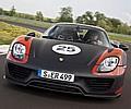 Der 918 Spyder setzt die Reihe der Supersportwagen in der Porsche-Geschichte fort, die als Technologieträger Emotion und Evolution gleichermaßen vorantrieben und die ultimativen Sportwagen ihrer Dekade waren.